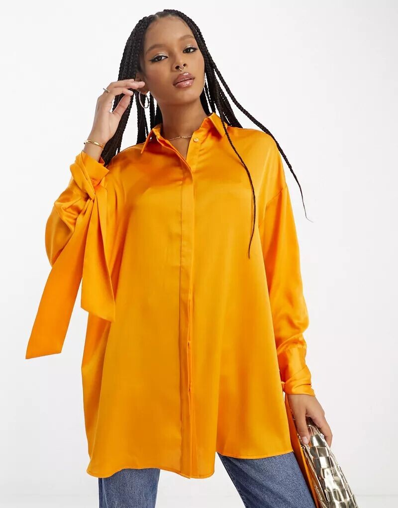 

Рубашка оверсайз абрикосово-оранжевого цвета из атласа ASOS с завязанными манжетами