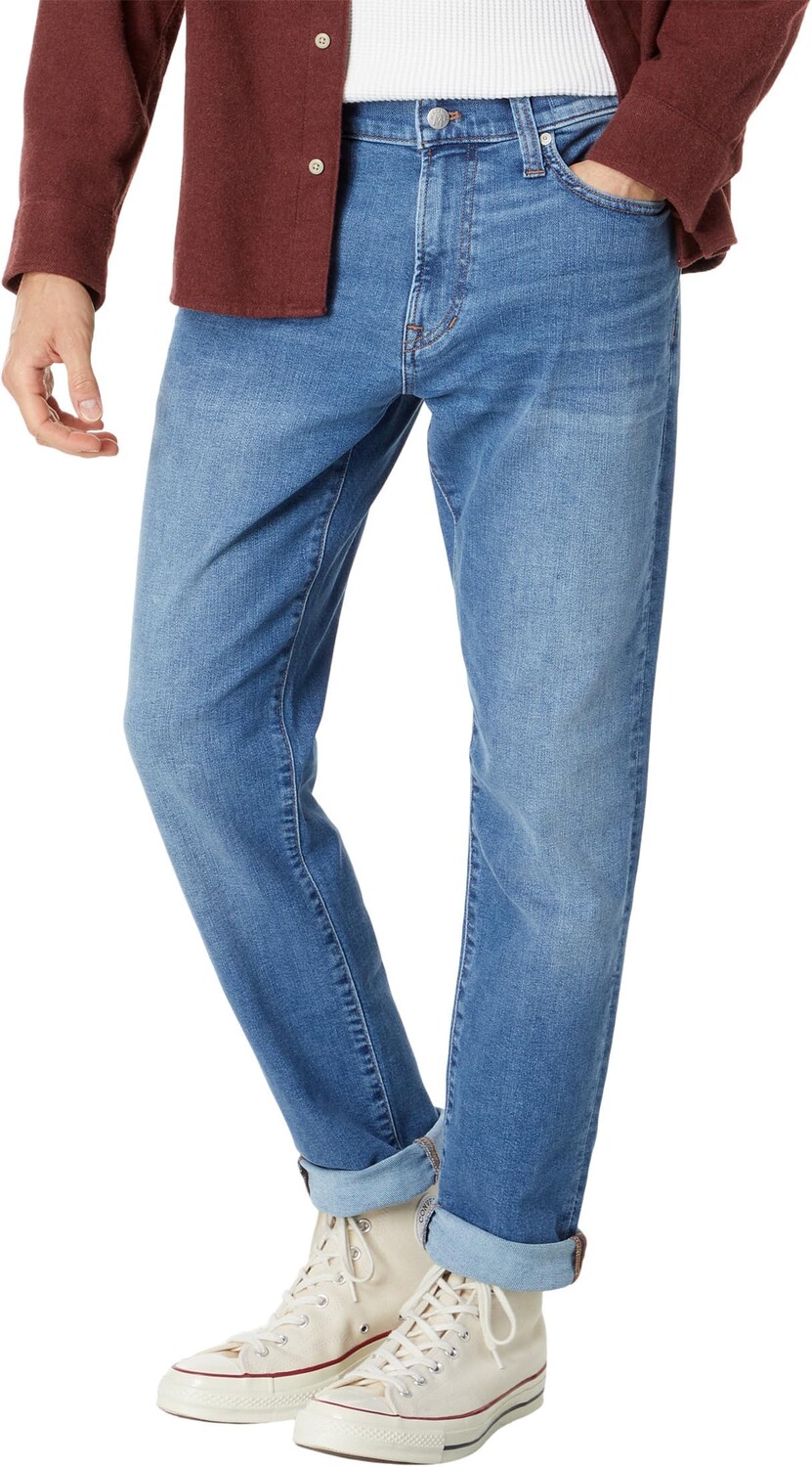 

Джинсы Athletic Slim in Medium Wash Coolmax Madewell, цвет Conner Wash