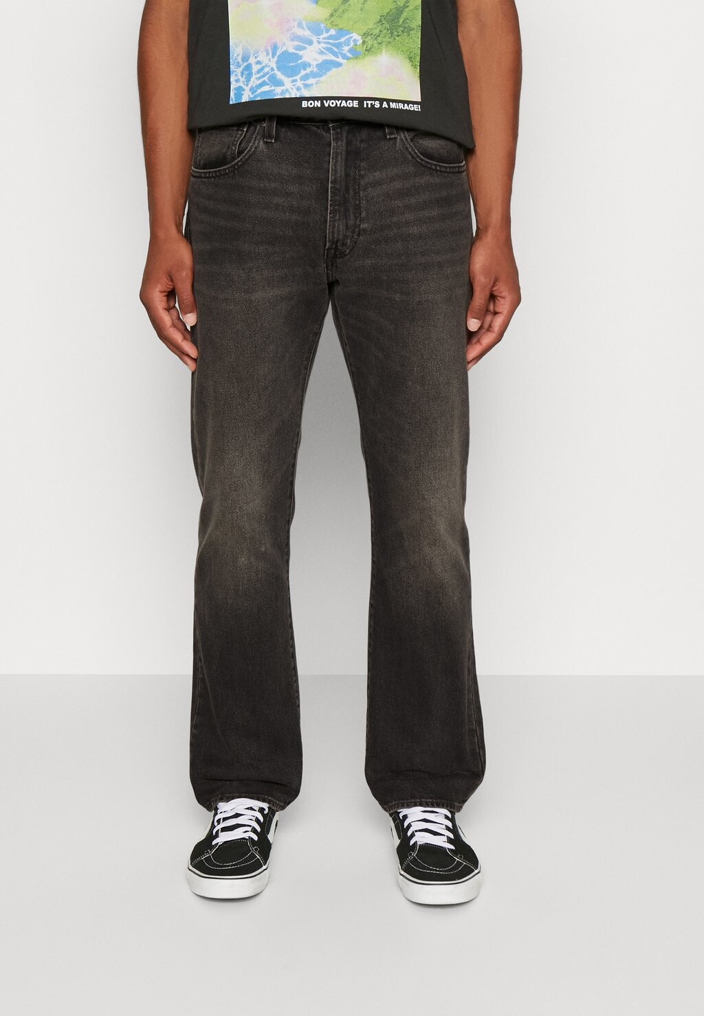

Джинсы прямого кроя Levi's 551Z Authentic Straight