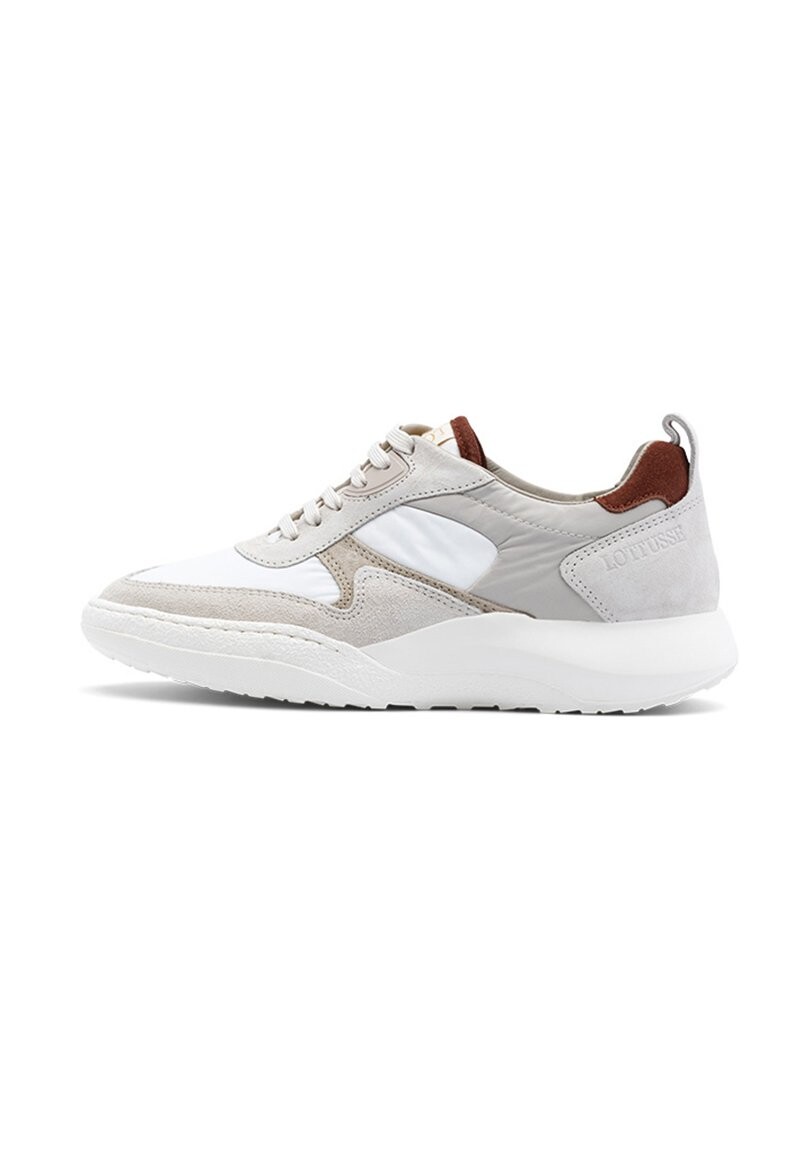 

Низкие кроссовки Trotter Laces Lottusse, цвет off white