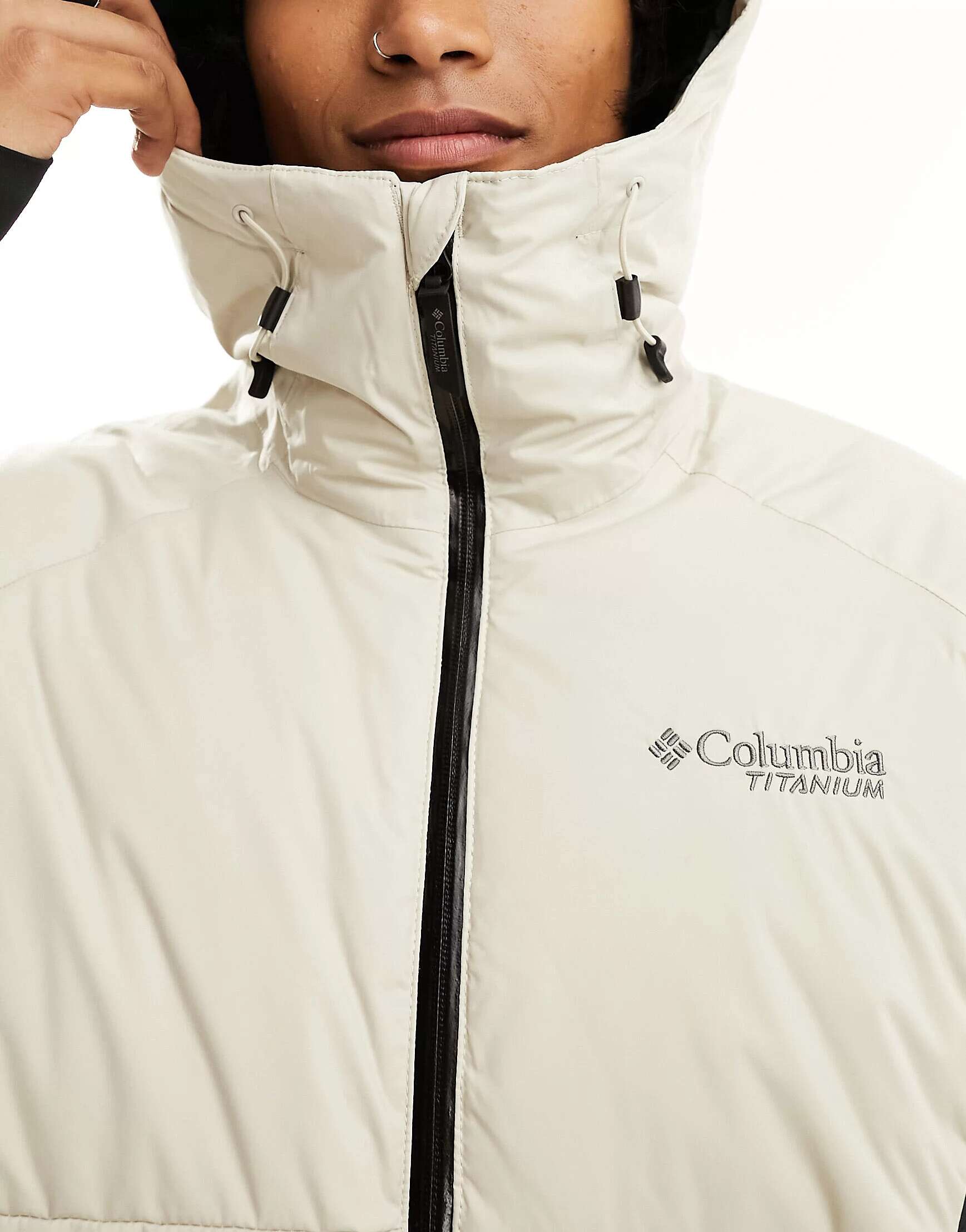 цена Пуховая лыжная куртка Columbia Roaring Fork Stone
