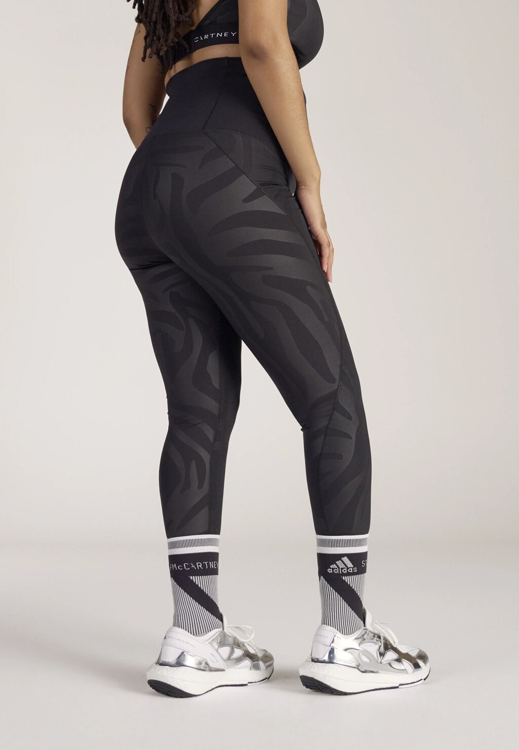 

Леггинсы adidas by Stella McCartney, черный