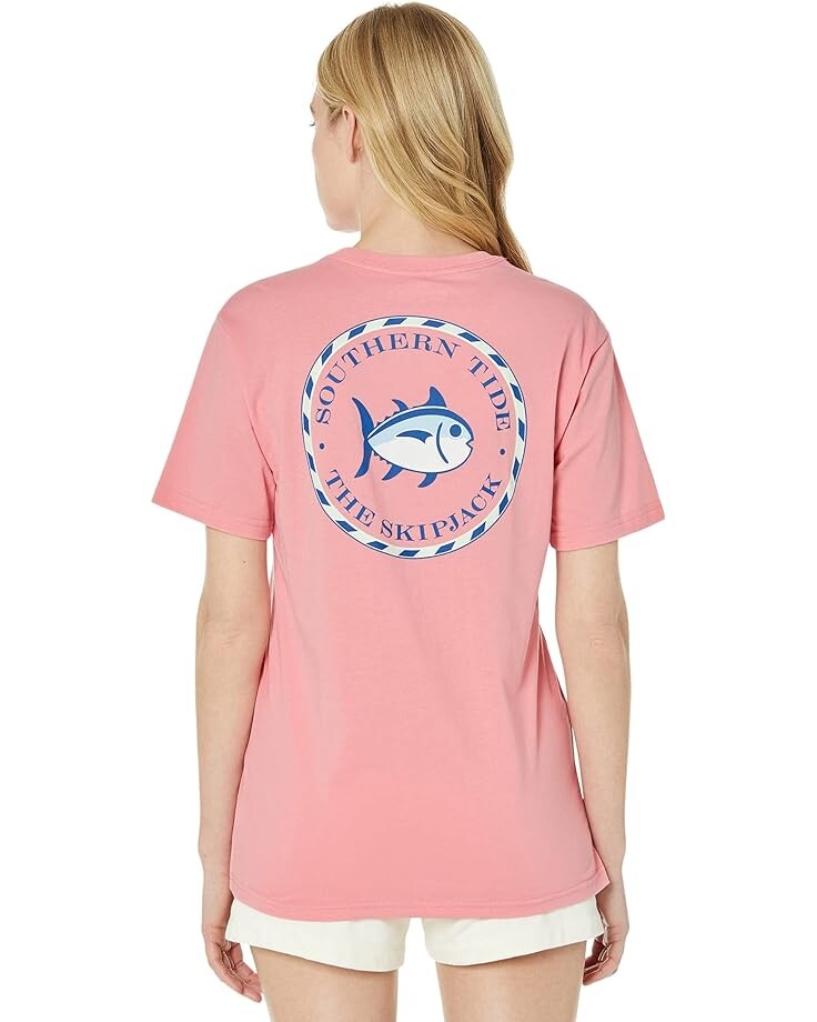 

Футболка Southern Tide Short Sleeve Original Skipjack Medallion Tee, цвет Citrus Punch