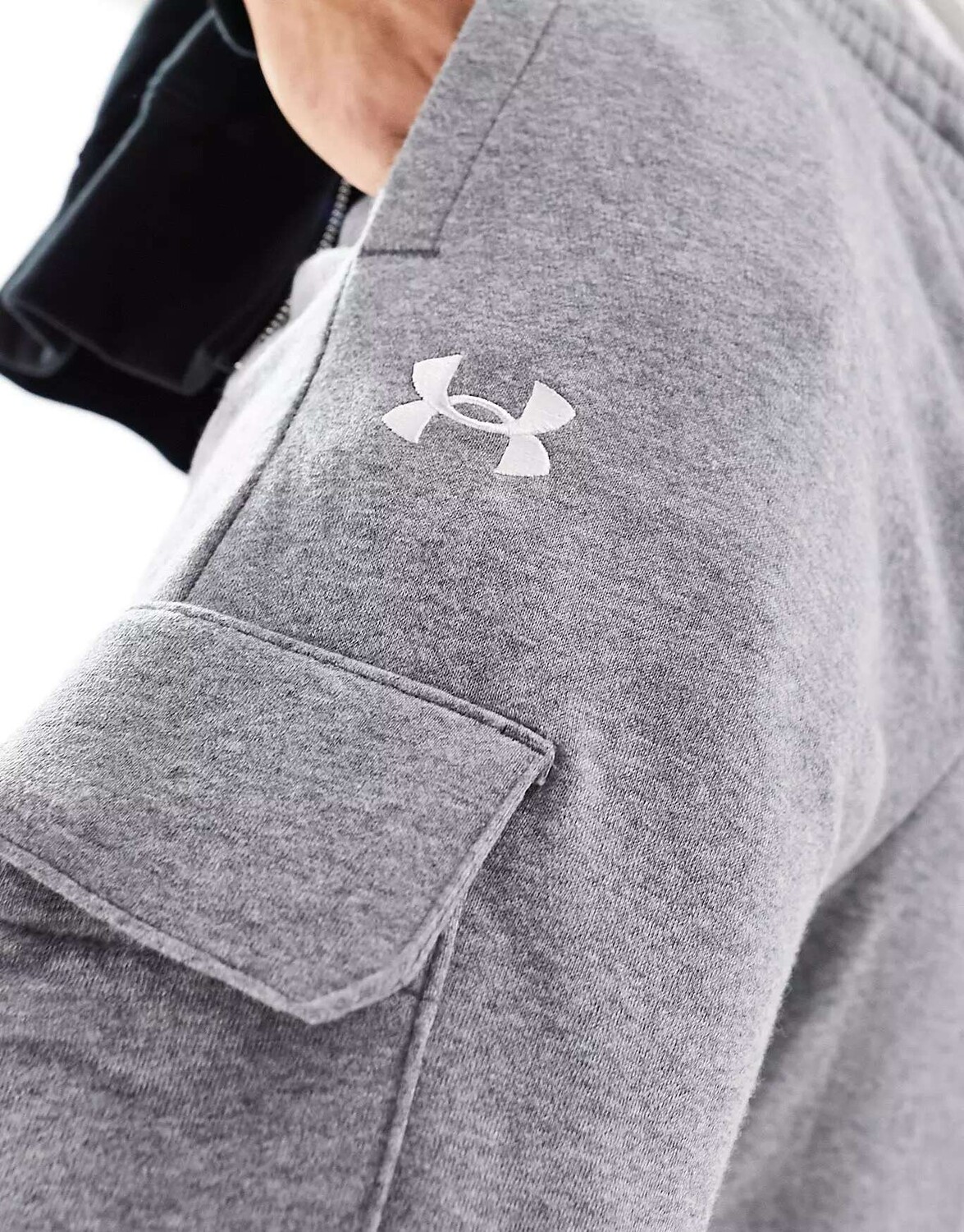

Роскошные подарки для него Under Armour