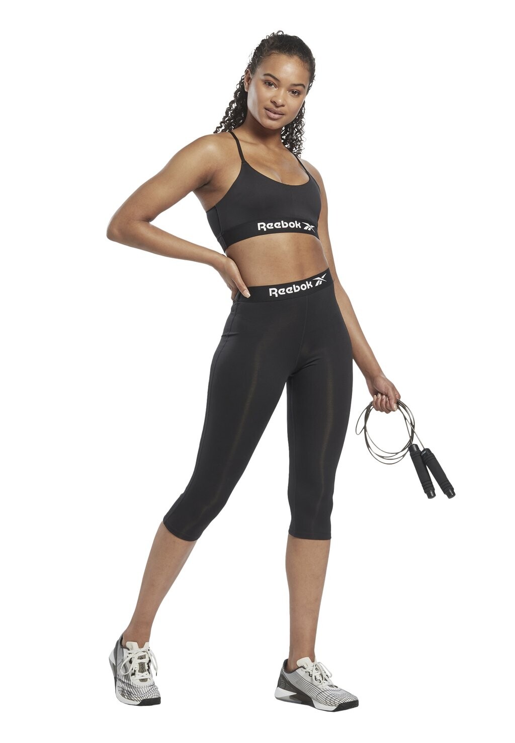 

Шорты 3/4 Reebok