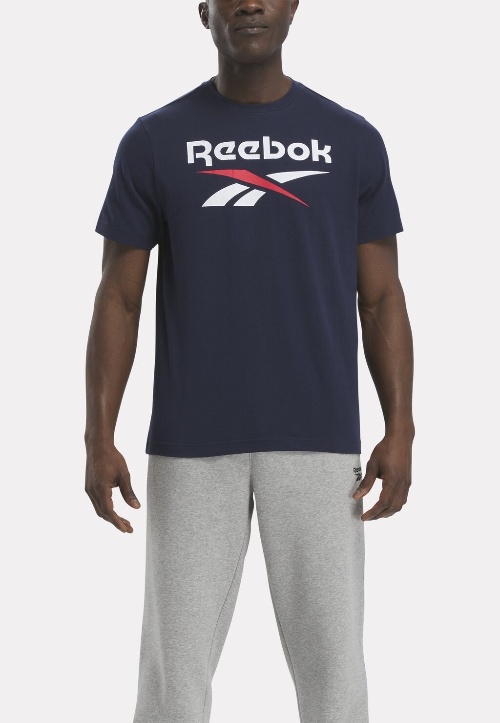

Рубашка с принтом Reebok