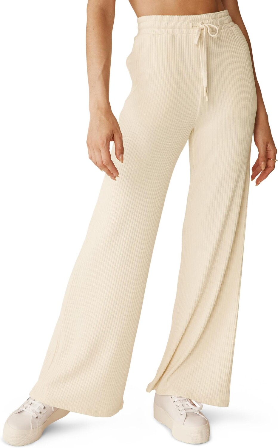 

Брюки Beyond Yoga Well Traveled Wide Leg Pants, цвет Ivory