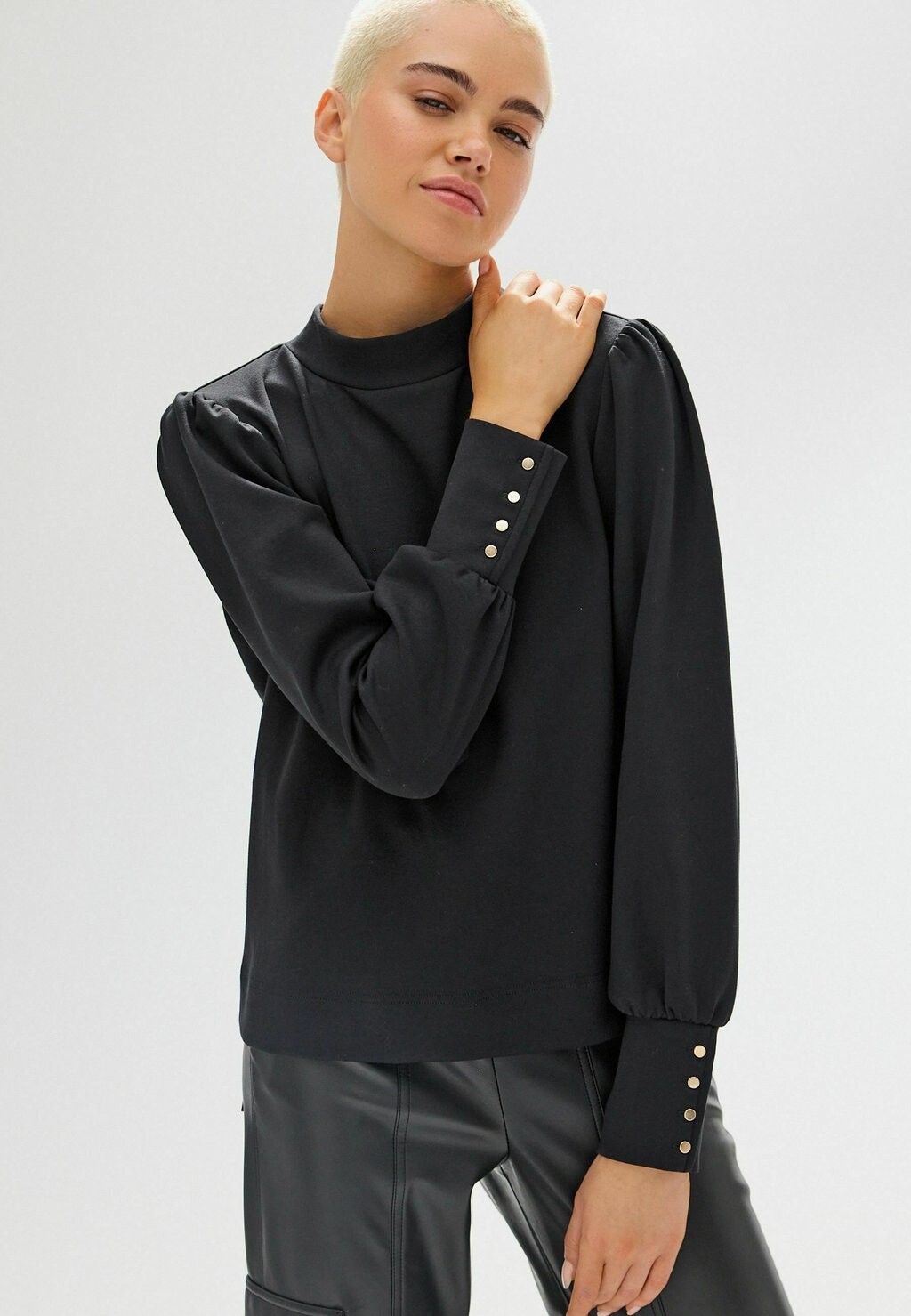 

Толстовка LONG SLEEVE Next, цвет black