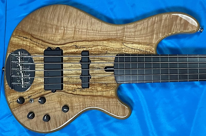 

Басс гитара Skyline 55-02 Deluxe FRETLESS, Spalt w/ Lined Ebony