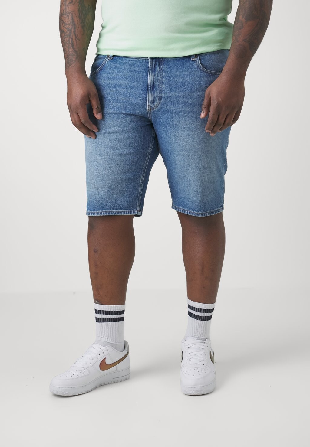 

Джинсовые шорты RONNIE Tommy Jeans, синий деним