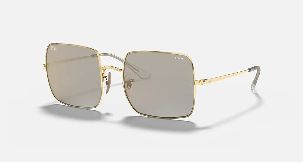 

Солнцезащитные очки Ray-Ban SQUARE 1971 MIRROR EVOLVE, серый