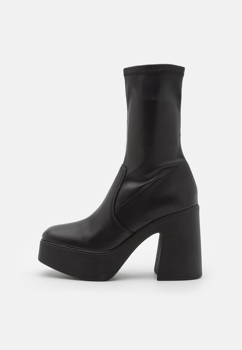 

Ботильоны на платформе LOW PHOENIX Steve Madden, черный