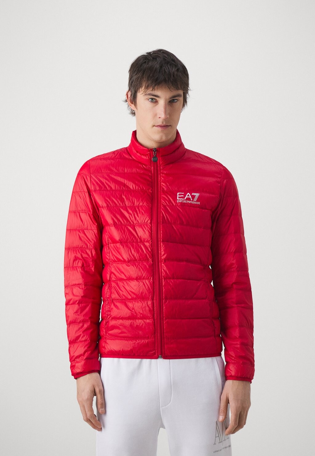 

Пуховик EA7 Emporio Armani, светло-красный