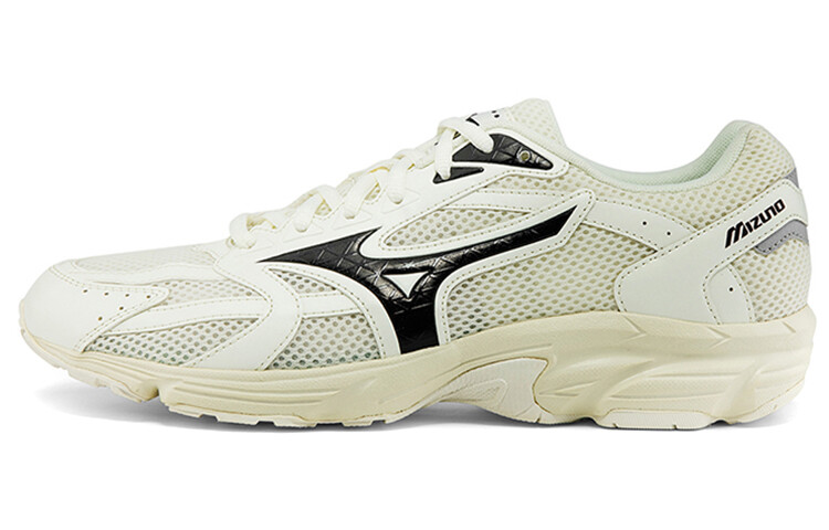 

Кроссовки Mizuno Spark CN1 Белый