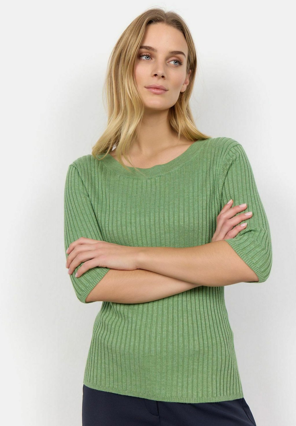 Вязаный свитер DOLLIE Soyaconcept, цвет green melange