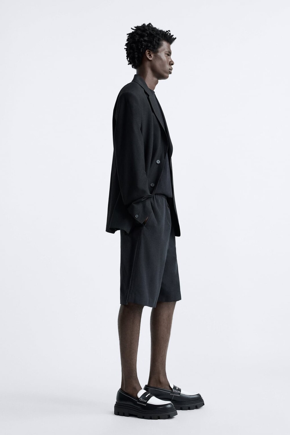 

Контрастные лоферы на ремешках ZARA, белый