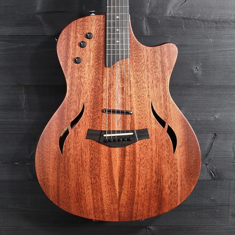 

Электрогитара Taylor T5 Classic