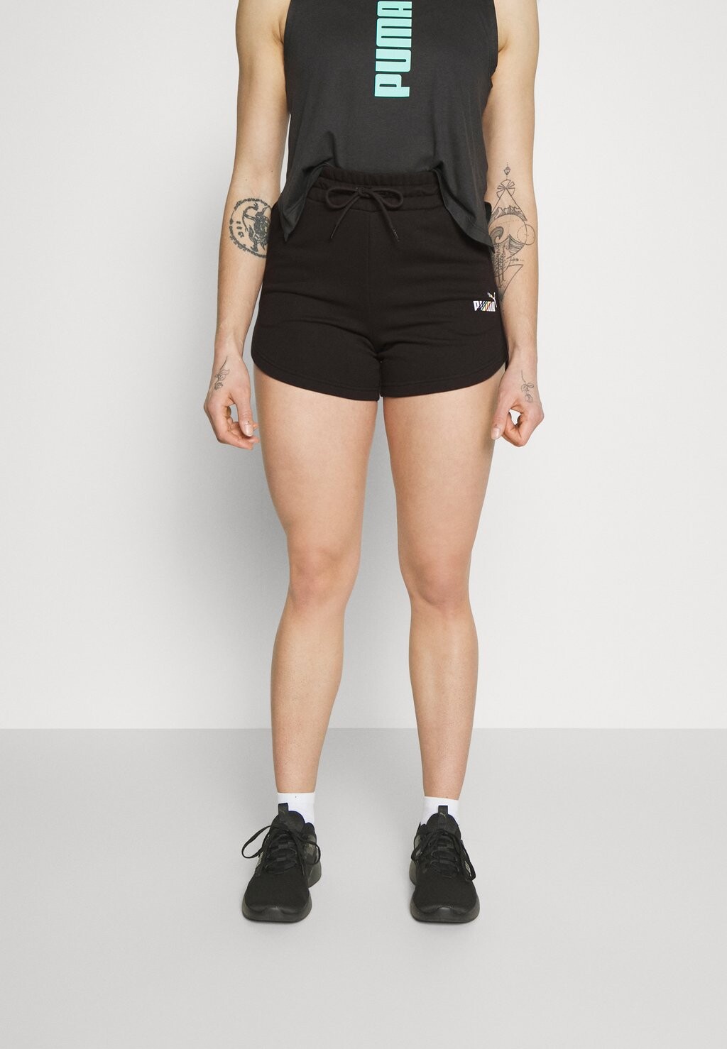 

Спортивные шорты Puma, черный