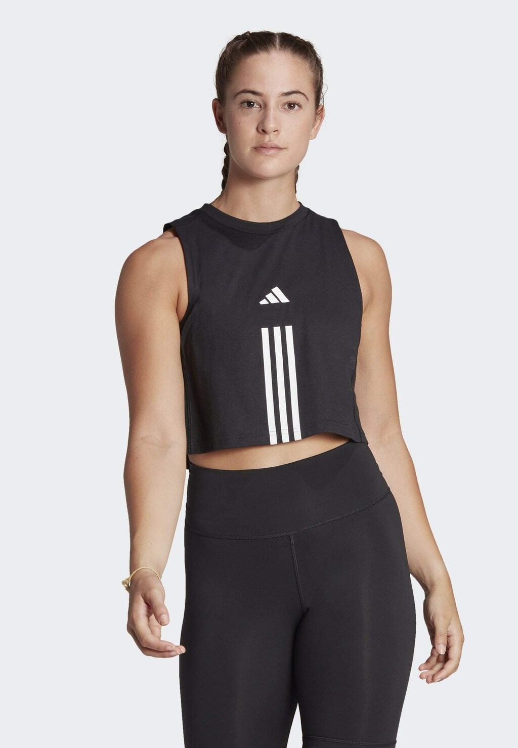 

Топ Adidas, черно-белый