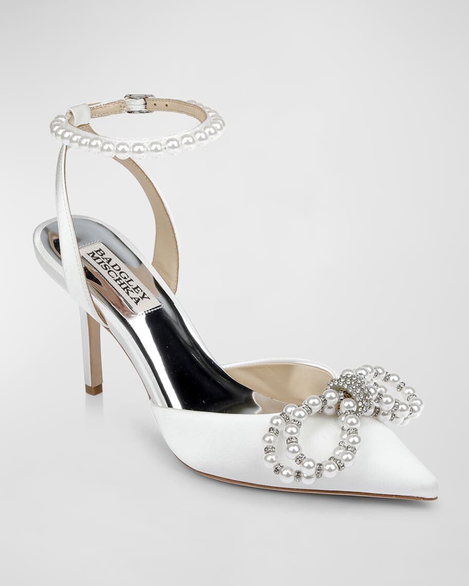 

Бледные туфли-лодочки с бантом и украшением Badgley Mischka