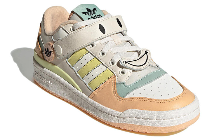 

Женские кроссовки Adidas Originals FORUM Skate