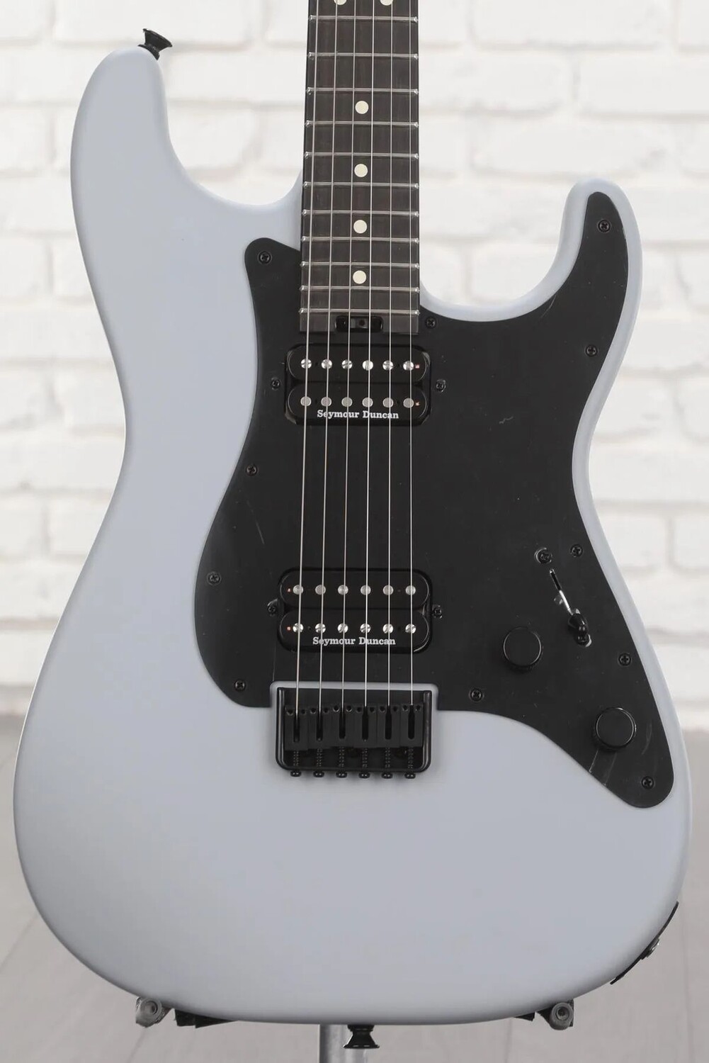 

Электрогитара Charvel Pro-Mod So-Cal Style 1 HH HT E - Primer Grey