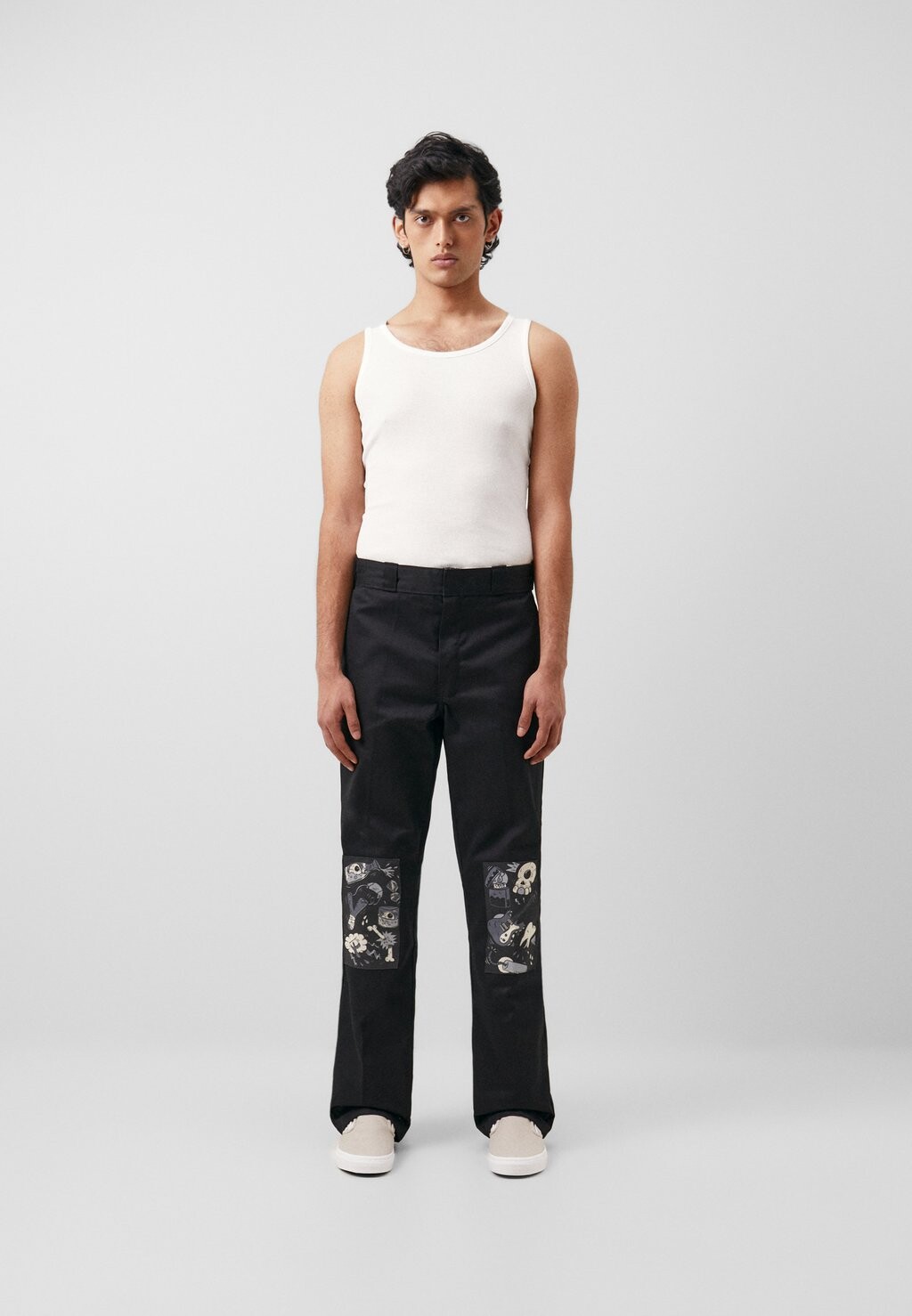

Чино DICKIES X FLORIANOSAURE 874 WORK PANT, цвет black/white