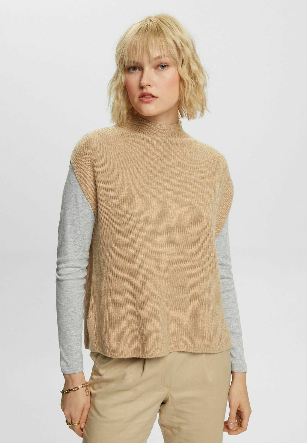 

Свитшот Esprit МОКНЕК, песочный, Бежевый