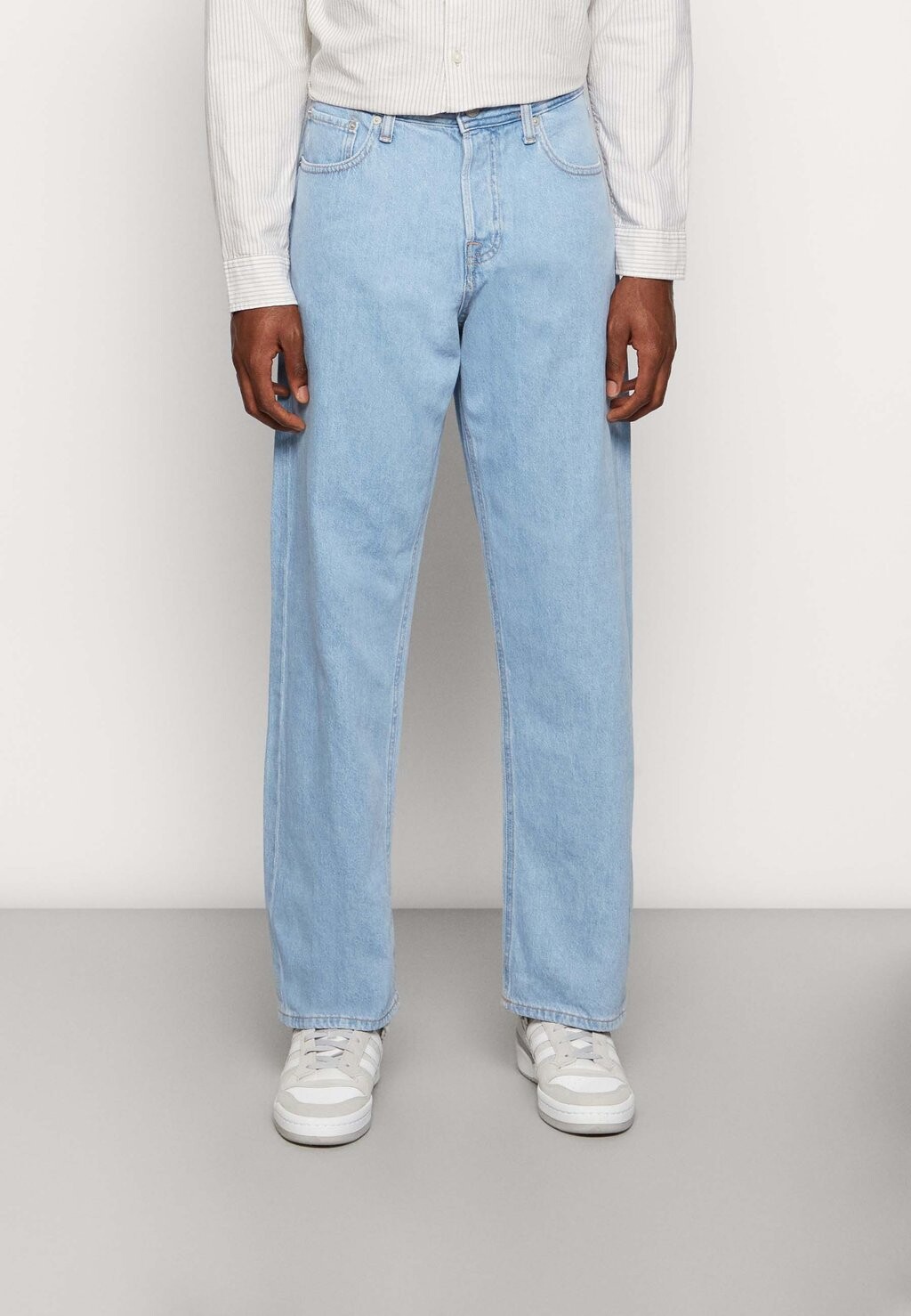 

Джинсы свободного кроя Jack & Jones