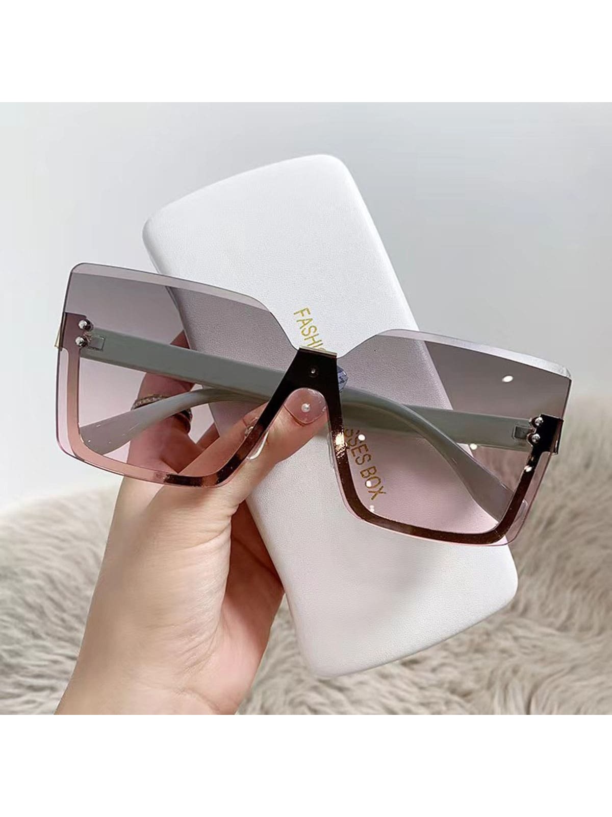 цена 1шт Женские солнцезащитные очки в квадратной оправе в стиле ретро для уличной фотографии