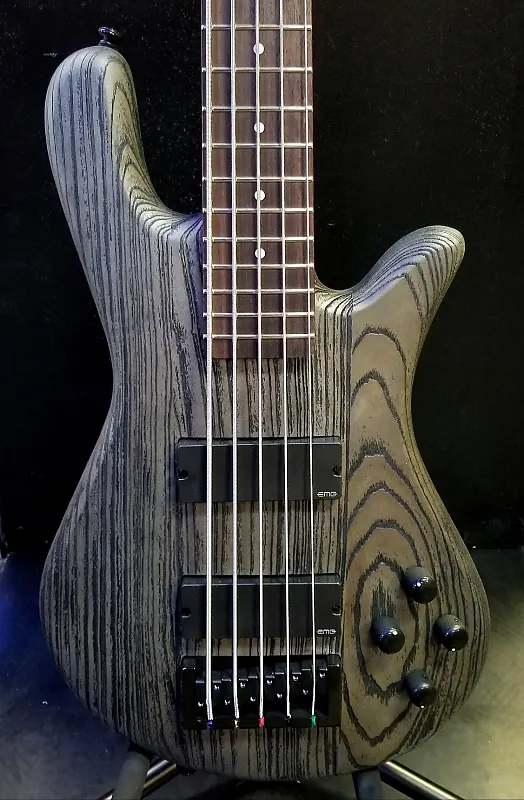 

Басс гитара Spector NS Pulse 5 Carbon Charcoal Finish w/FREE Pro Set up
