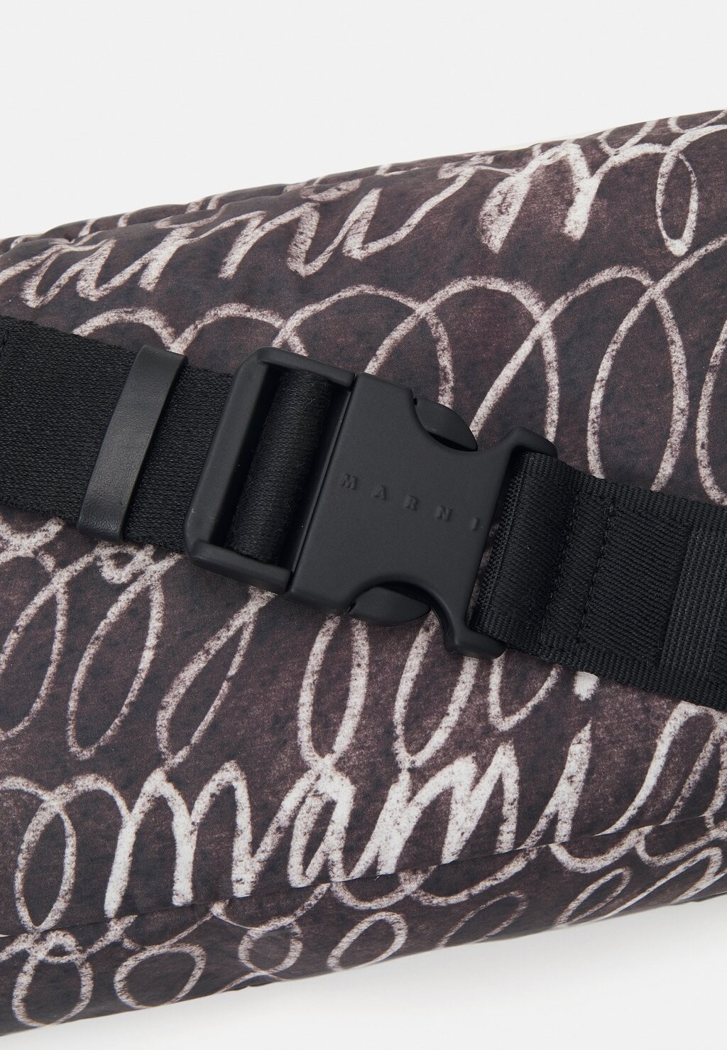 

Поясная сумка Bumbag Unisex Marni, черная