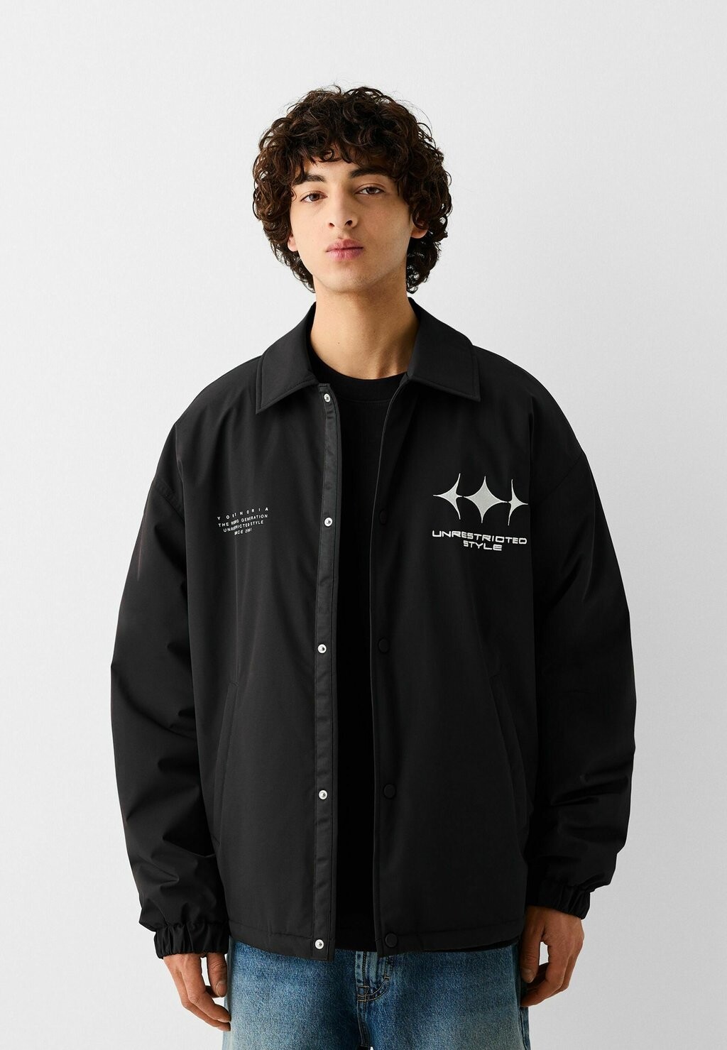 

Демисезонная куртка Bershka, цвет black