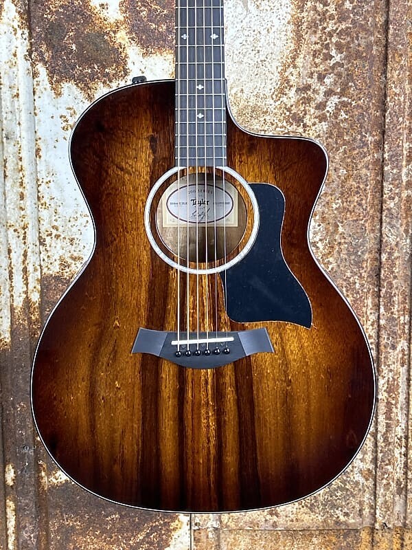 

Акустическая гитара Taylor 224ce-K DLX Grand Auditorium Layered Hawaiian Koa Acoustic-Electric - 3325