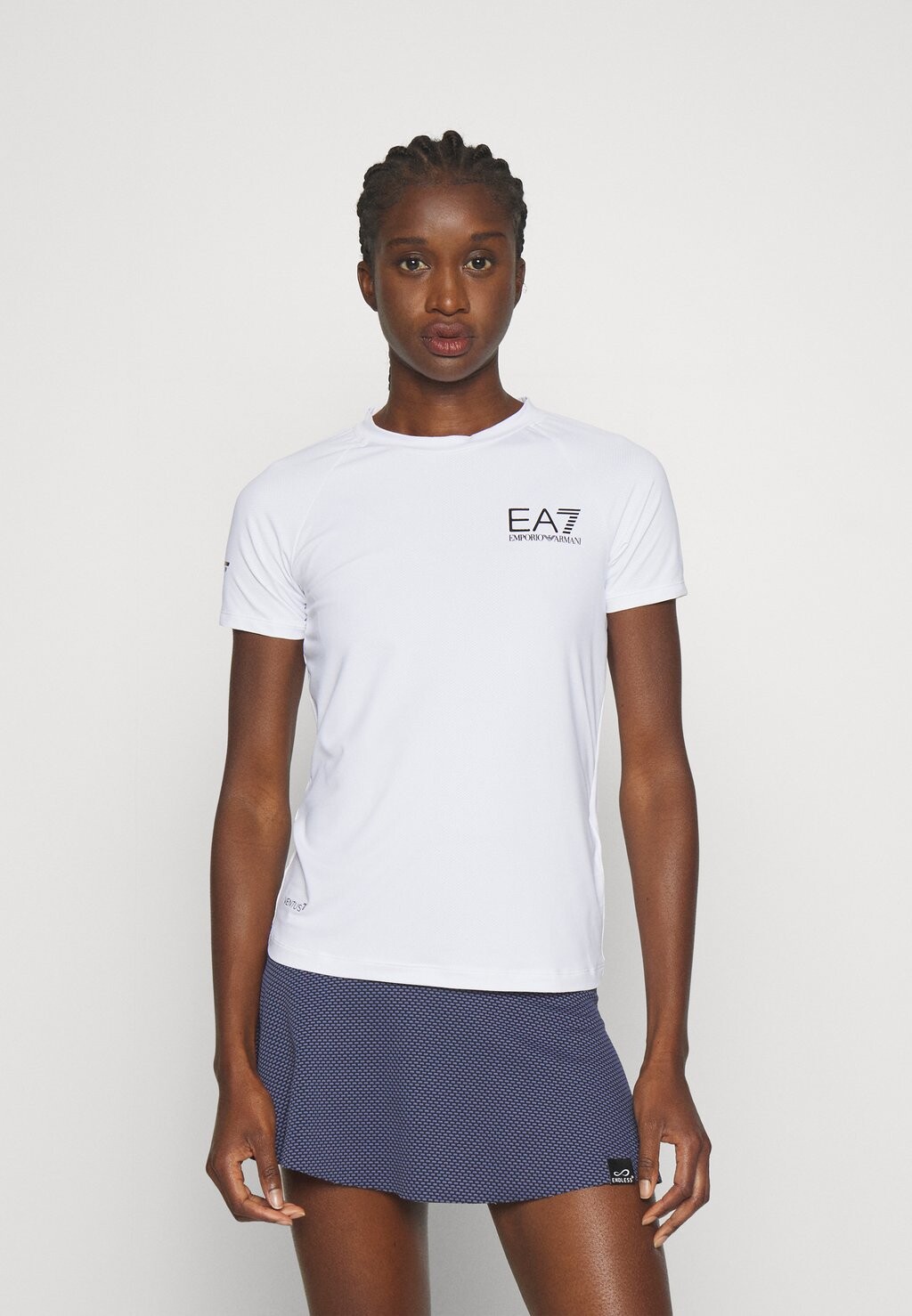 

Спортивная футболка EA7 Emporio Armani, белый