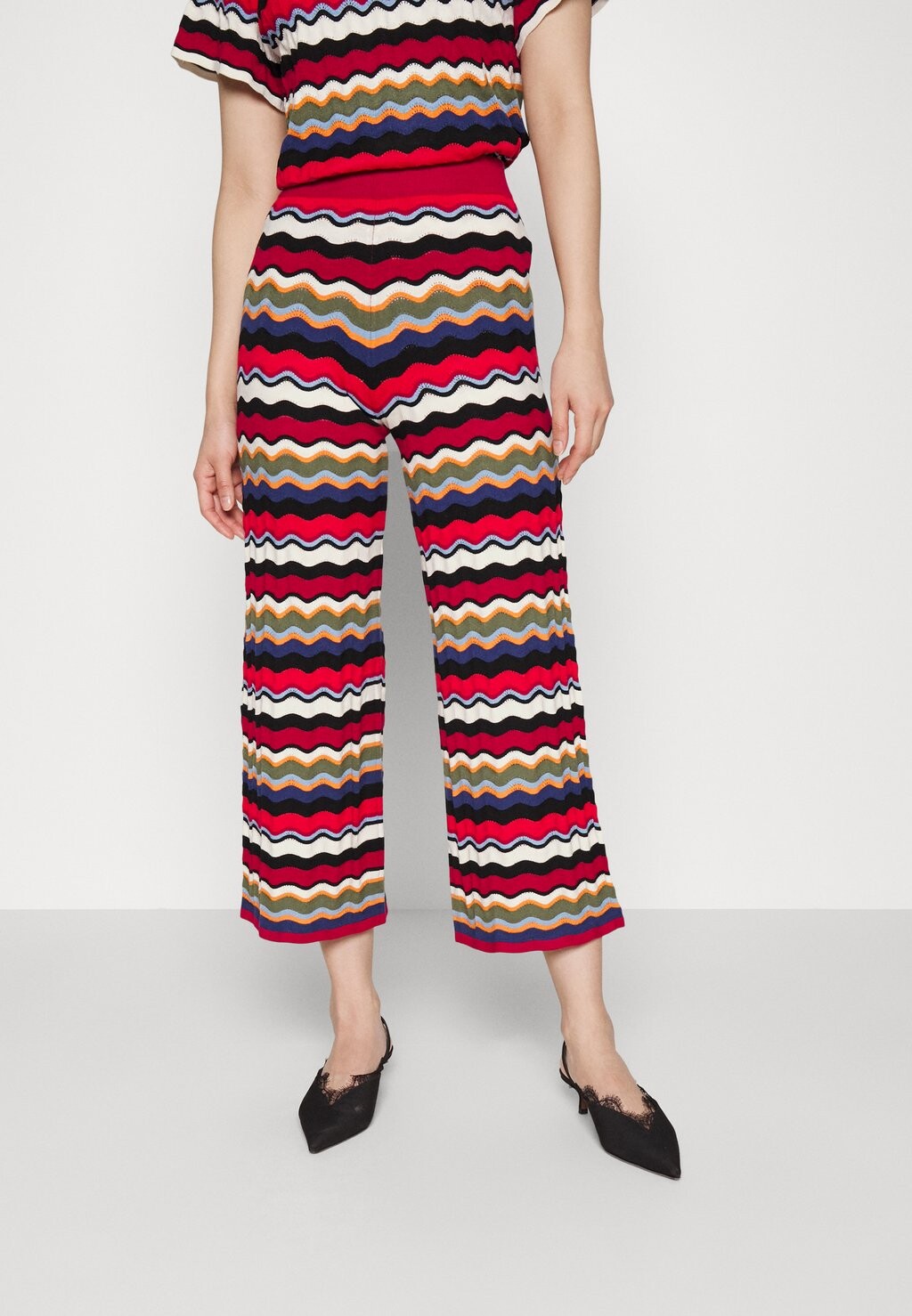 

Брюки WEEKEND MaxMara