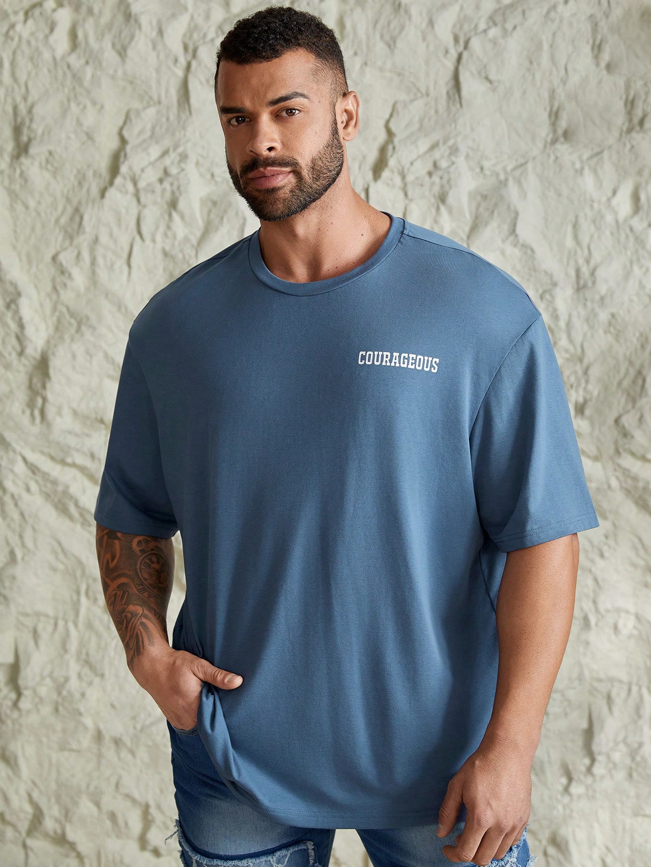 Мужская повседневная футболка с коротким рукавом Manfinity Hypemode больших размеров с принтом слогана, синий мужская повседневная модная джинсовая рубашка больших размеров manfinity hypemode синий