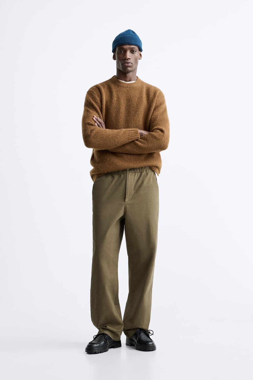 

Текстурированный свитер ZARA, карамельный