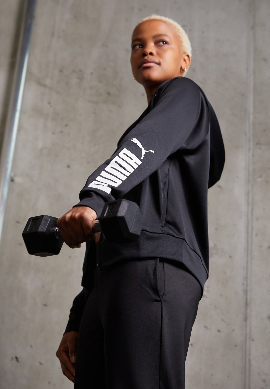 

Толстовка на молнии Puma