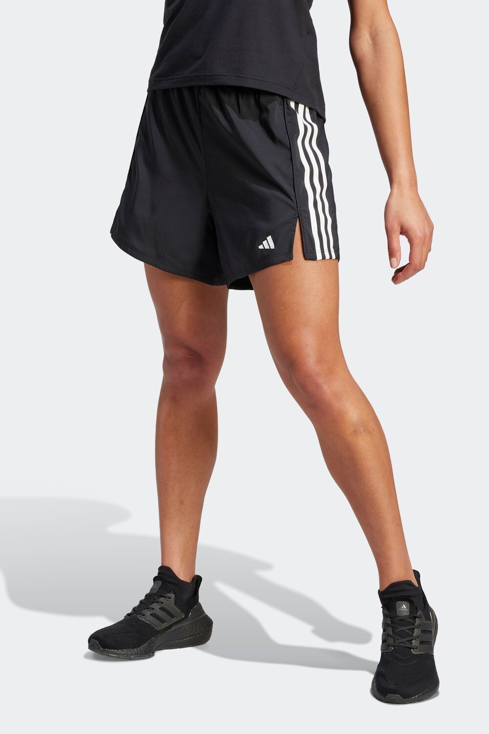 

Шорты Performance Training 1/4 adidas, черный