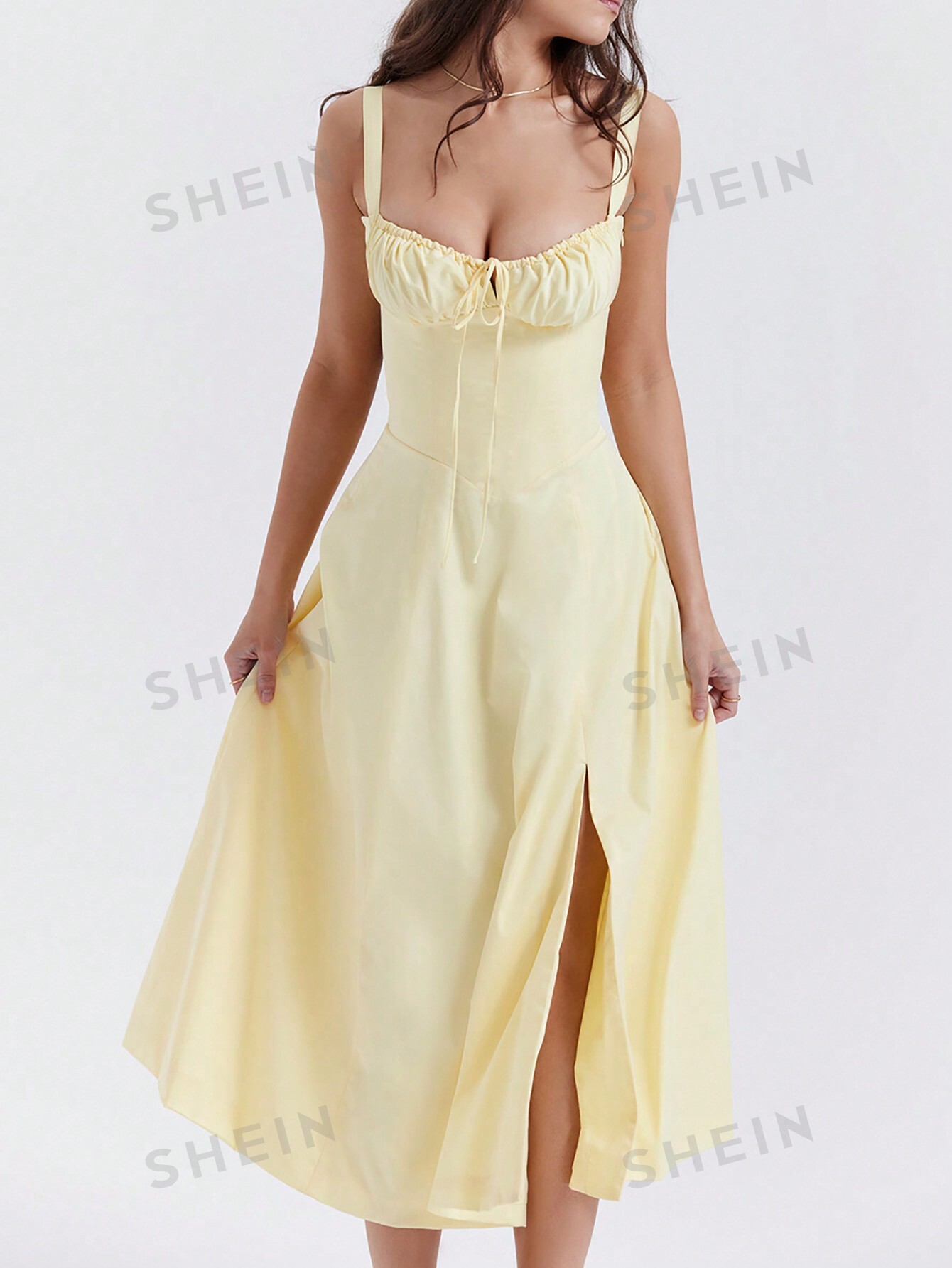 SHEIN VCAY Женское однотонное плиссированное платье-комбинация с завязками на талии и бретелями, абрикос