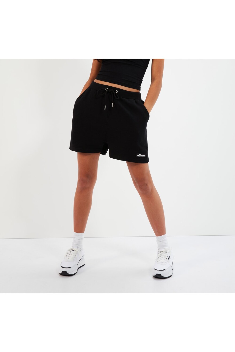 

Шорты - черные - нормальная талия Ellesse, черный