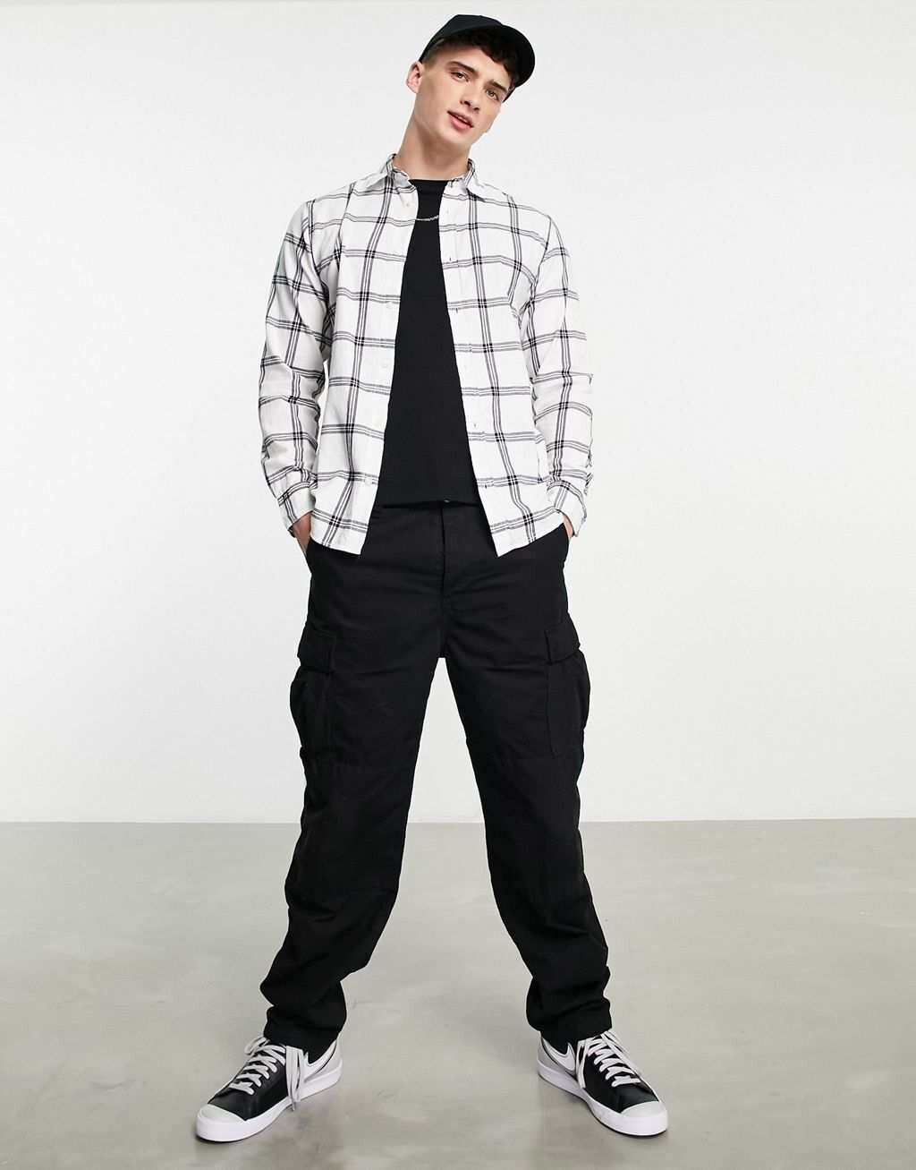 

Бежевая рубашка в клетку Jack & Jones Originals