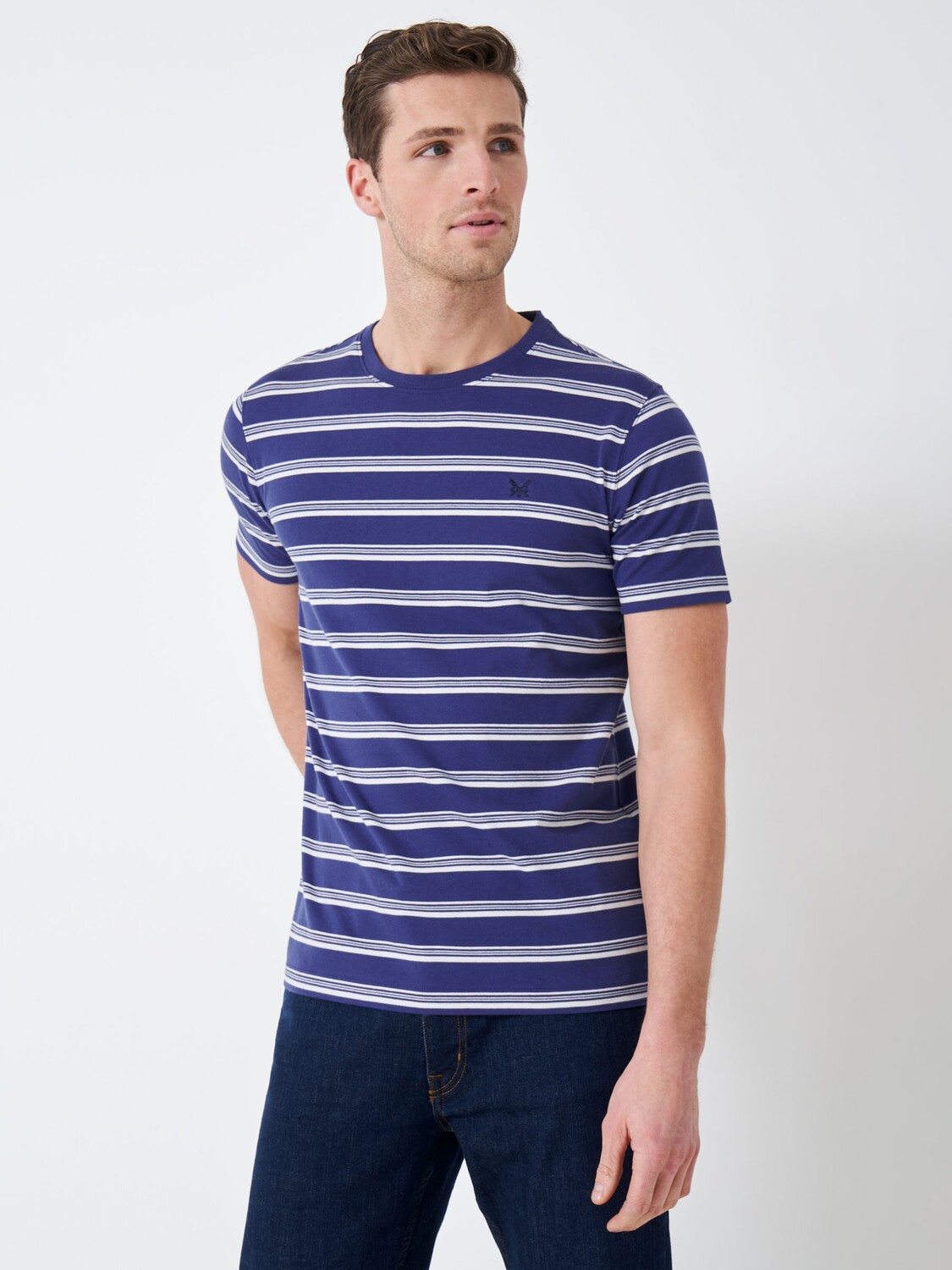 

Футболка в полоску Crew Clothing, синяя