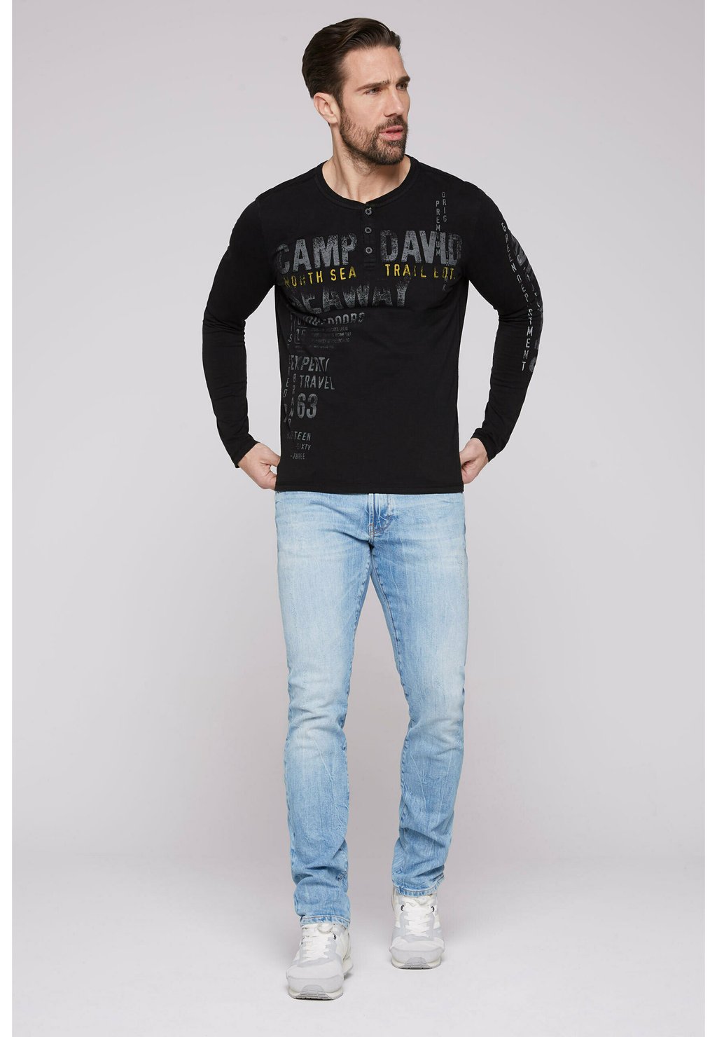 

Топ с длинными рукавами HENLEY MIT LOGO ARTWORKS Camp David, цвет black