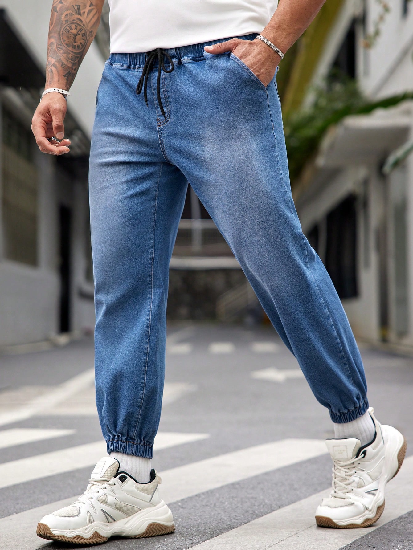 Мужские джинсовые джинсы больших размеров Manfinity Homme с эластичной резинкой на талии и манжетах, синий