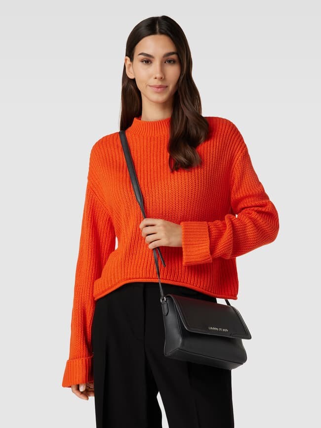 

Сумка через плечо из кожи, модель Diurno lorena JOOP! Jeans, черный