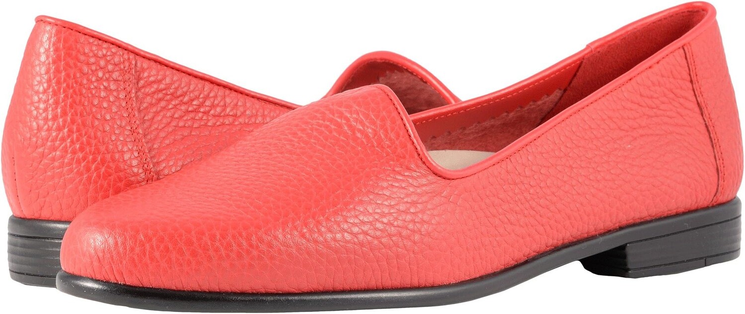 

Лоферы Liz Tumbled Trotters, цвет Red Very Soft Leather
