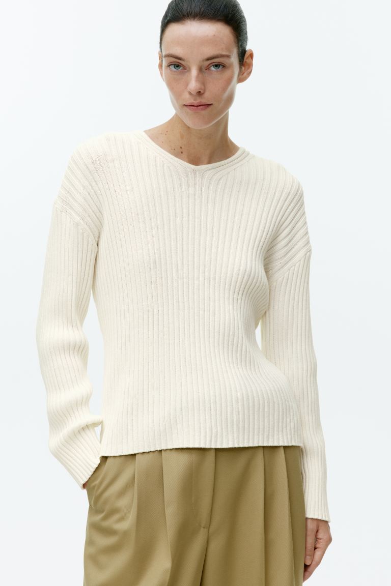Хлопковый свитер с изюминкой Arket, белый