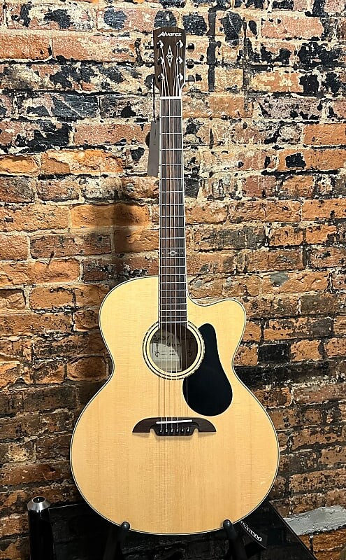 

Акустическая гитара Alvarez AJ80CE Jumbo Cutaway with Electronics 2010s - Natural